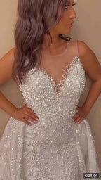 G21-001 Ivory A-Line Lace Wedding Dress with V-Neck and Chapel Train